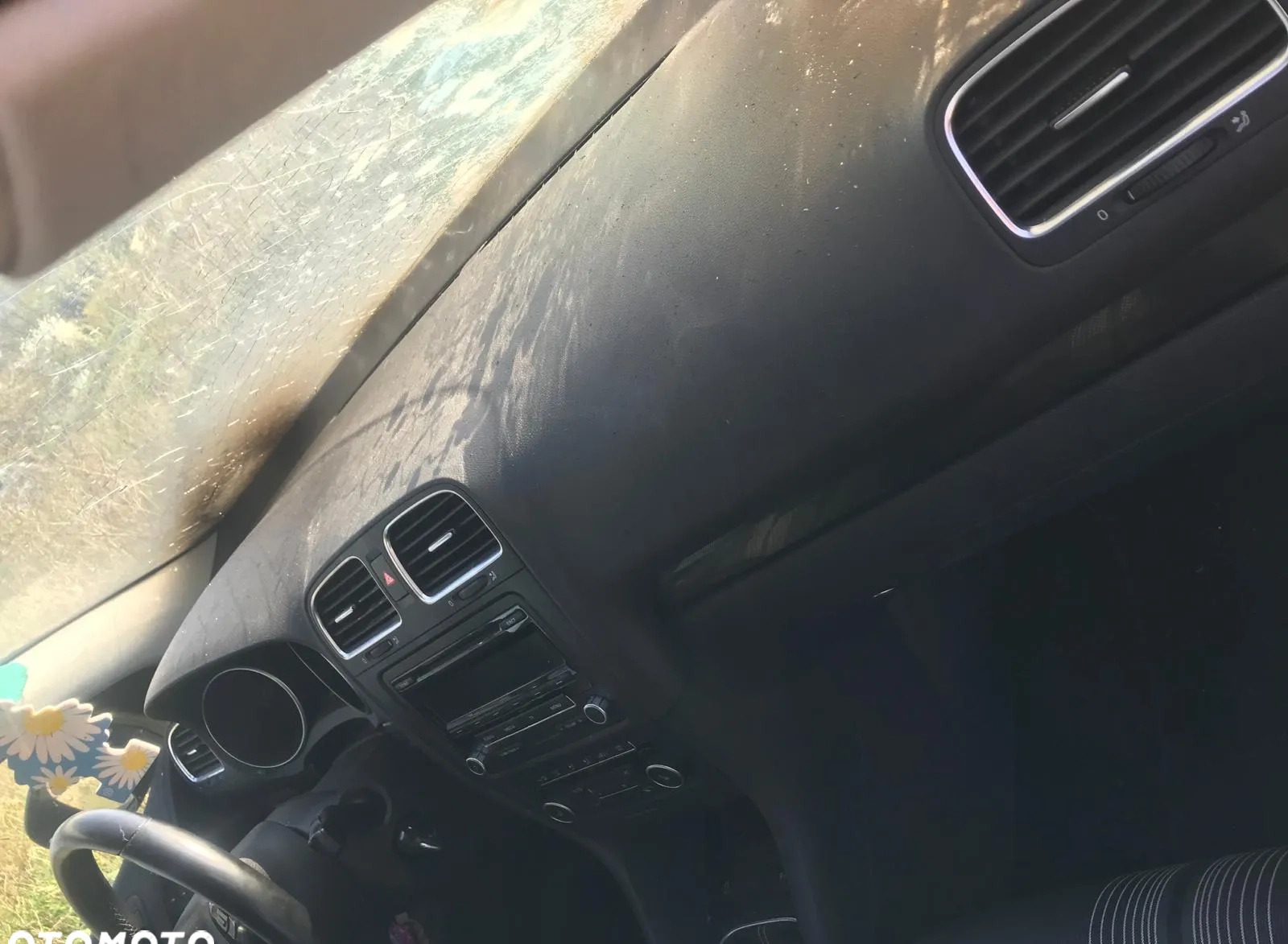 Volkswagen Golf cena 2300 przebieg: 218000, rok produkcji 2011 z Choszczno małe 79